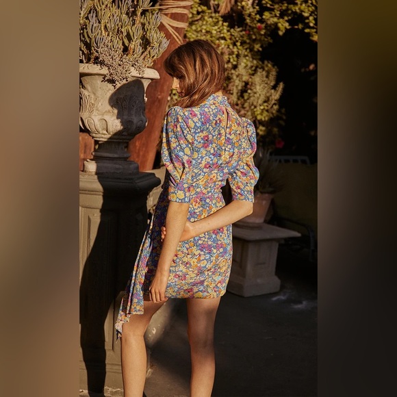 Saylor Vivienne Dress - Very Flattering Fit Size M - Picture 3 of 10